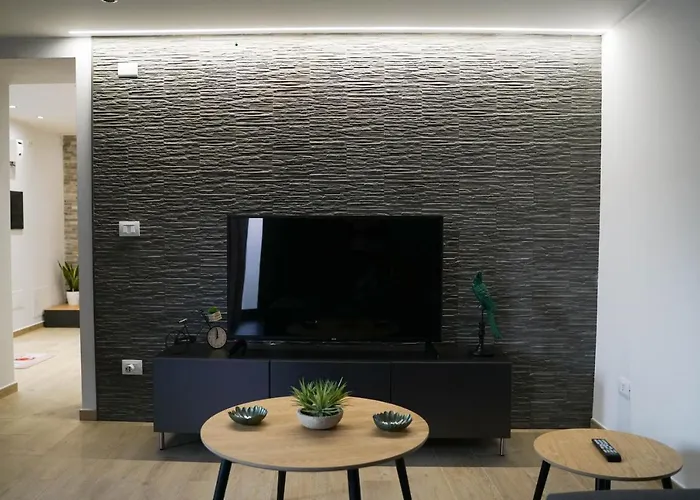 Cherry House סירקוזה